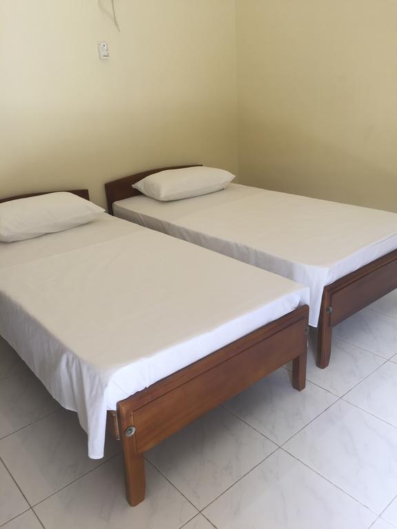 Bolonghes Homestay Негомбо Екстериор снимка